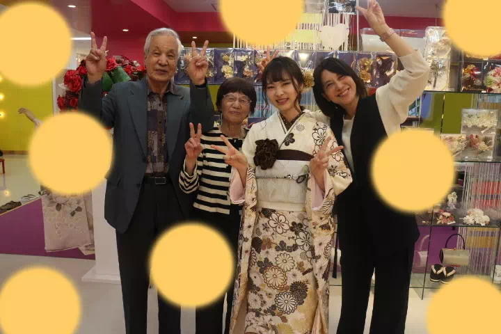 TAKAZEN神戸店　前撮り撮影会　成人式　振袖　レンタル　古典　クリーム色　オシャレ　
