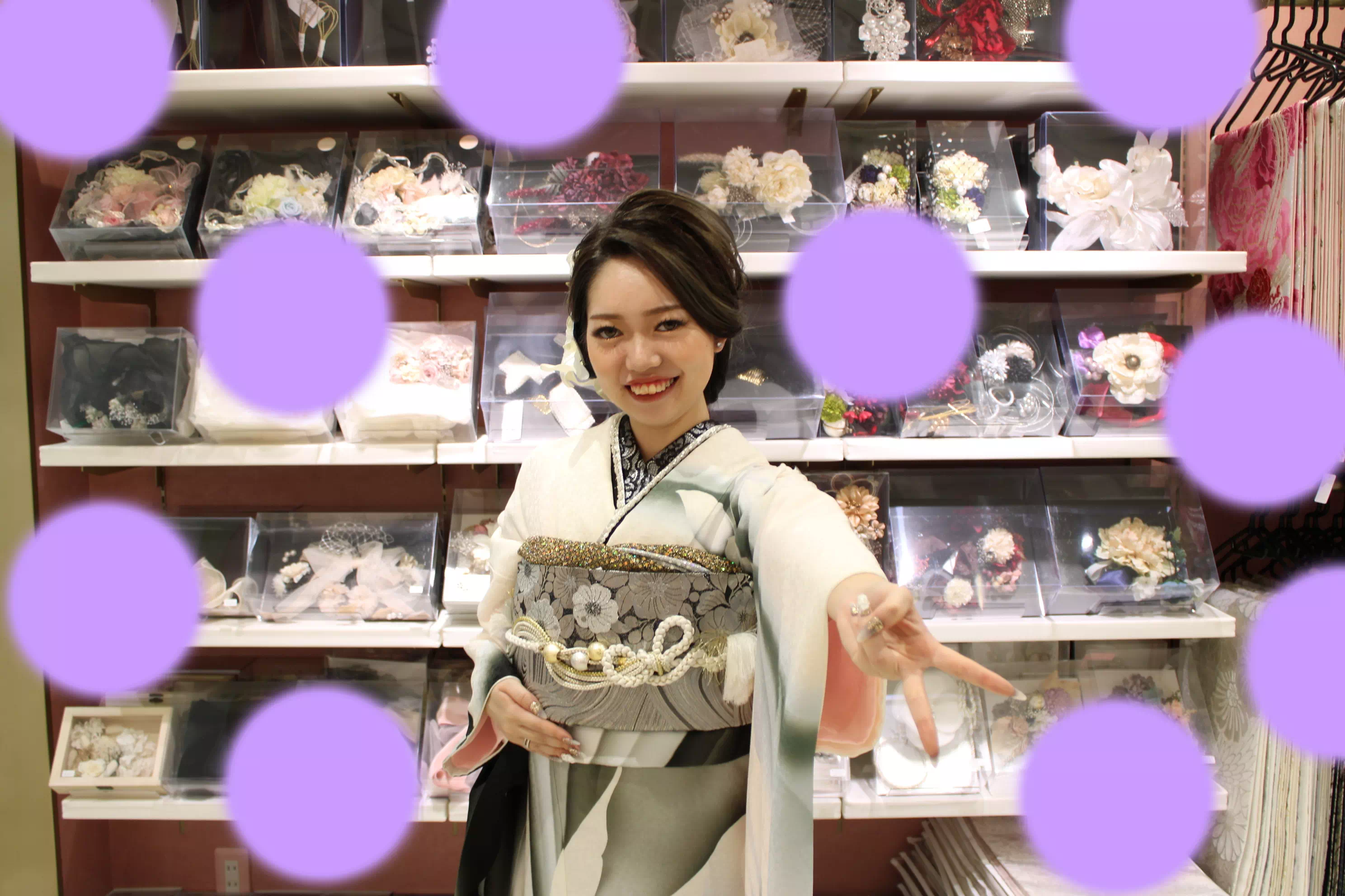 TAKAZEN姫路店　姫路市　成人式　卒業式　袴　振袖　イマドキ振袖　加古川　高砂　前撮り撮影会　前撮り　モード　カッコイイ　白