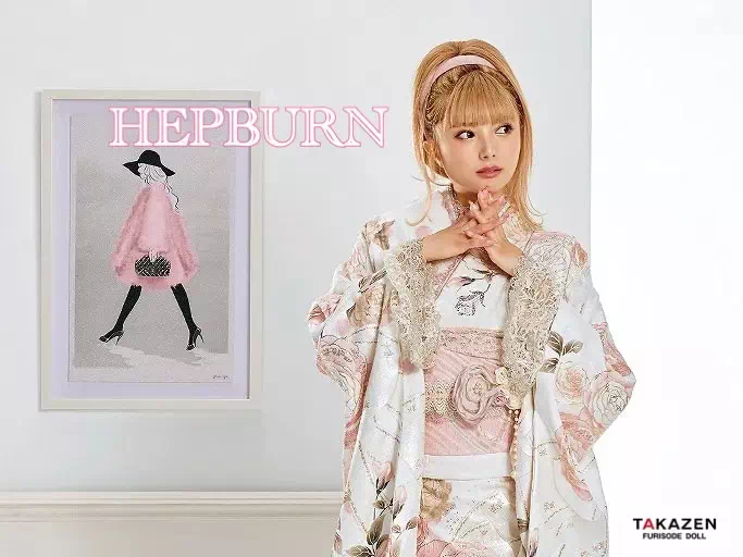 【TAKAZEN姫路店】　☆TAKAZEN完全オリジナルの薔薇柄のキラキラで可愛いヘップバーンのお振袖のご紹介☆