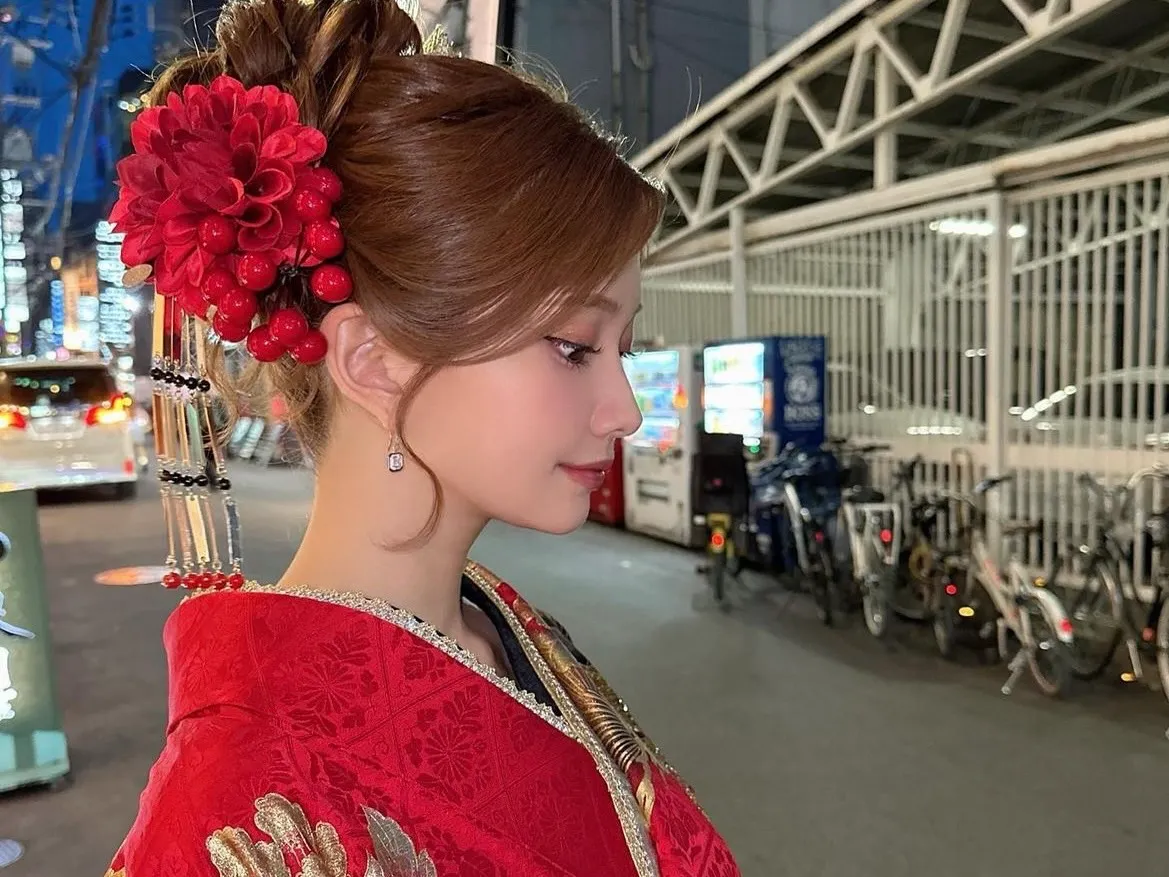 ♥【TAKAZEN堺店】31日 大人気ひめかちゃん2日目ご着用お振袖の紹介♥