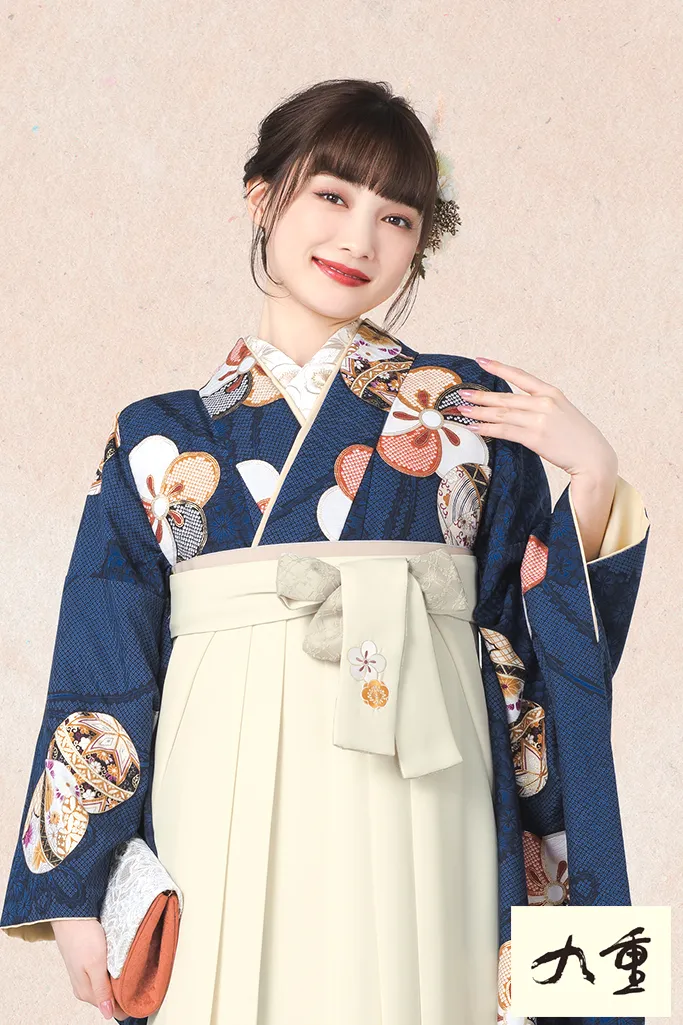 TAKAZENのレンタル袴 正統派古典　ネイビー/紺色　菊柄　かわいい　上品　清楚　ブーツスタイル　九重【通販可】K24072