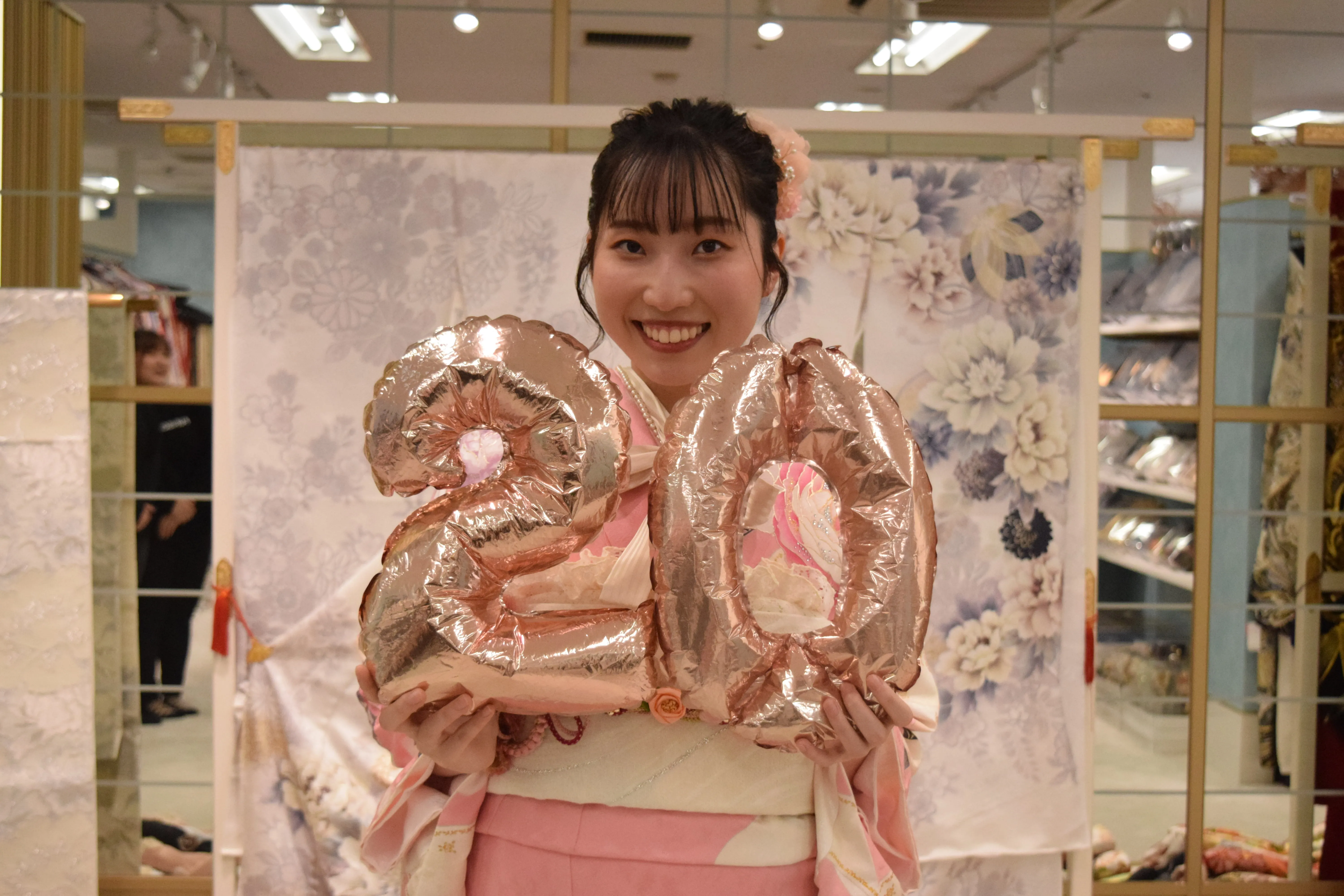 前撮り　振袖　撮影会　かわいい　キラキラ　ピンク