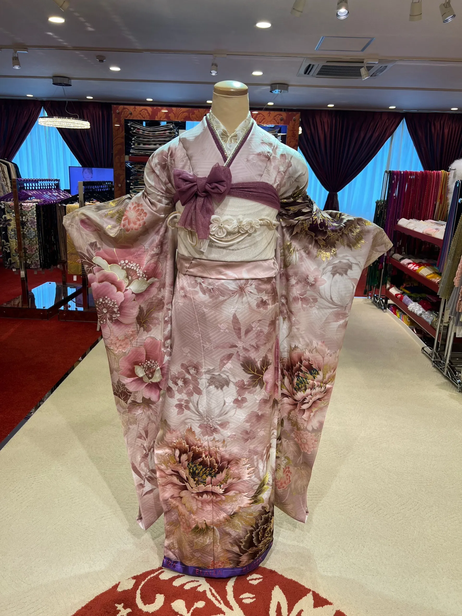 振袖　成人式　TAKAZEN