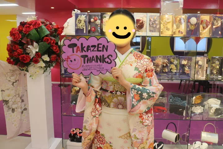 TAKAZEN神戸三宮店　前撮り撮影会　イマドキ　カワイイ　コディネート　振袖　レンタル　袴　安カワ　緑　グラデーション　古典　正統派