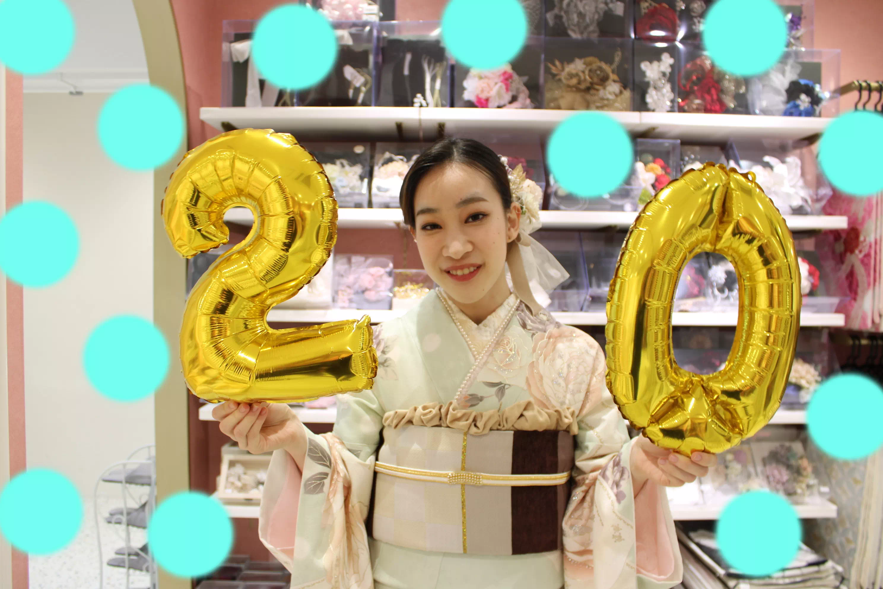 TAKAZEN姫路店　姫路市　成人式　卒業式　袴　振袖　イマドキ振袖　ヘップバーン　緑