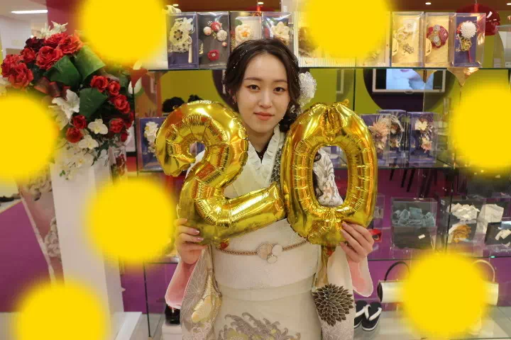 前撮り撮影会　振袖　レンタル　三宮　神戸　西宮　明石　かわいい　イマドキ　オシャレ　ペット可