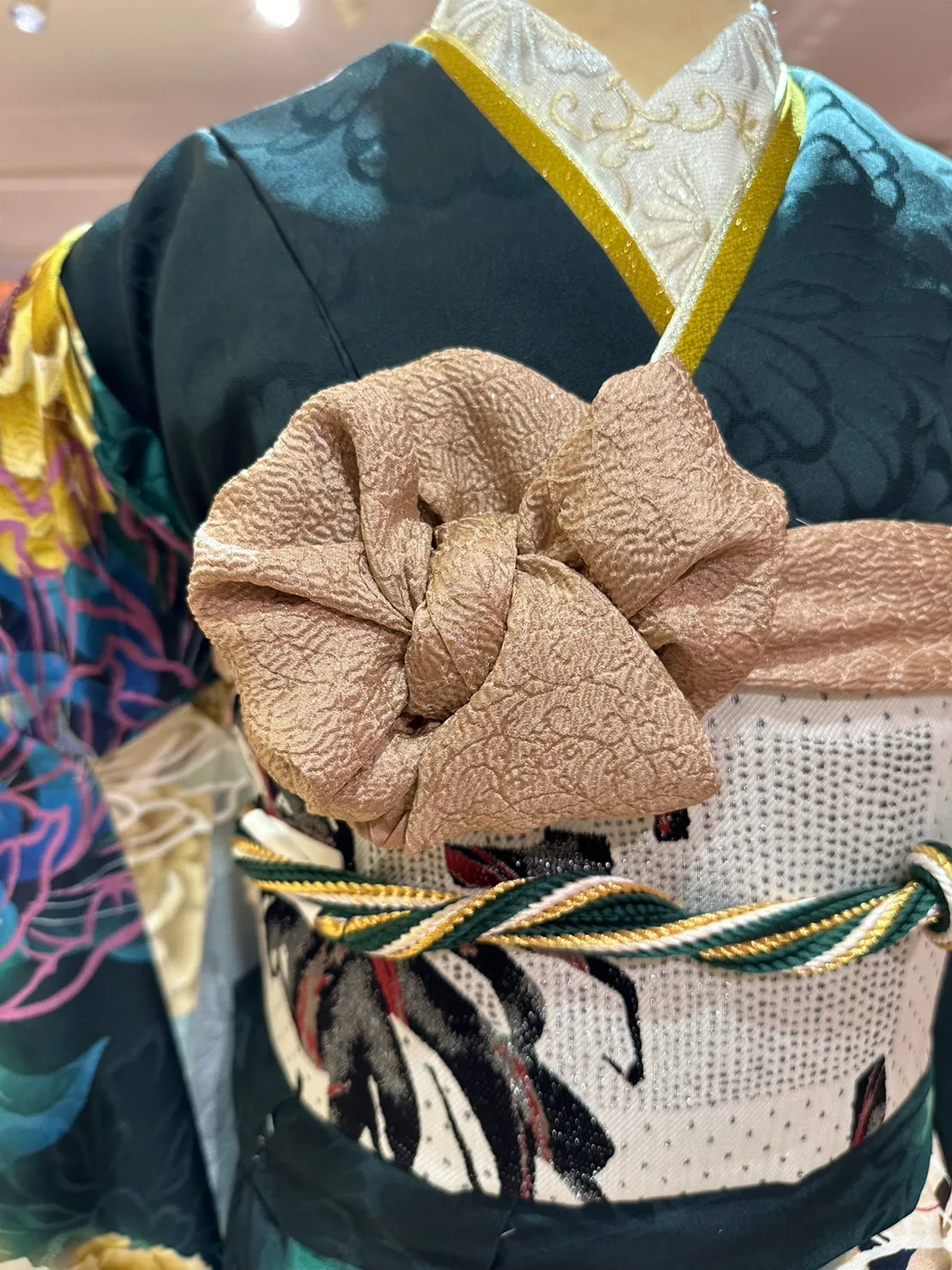 振袖　成人式　TAKAZEN