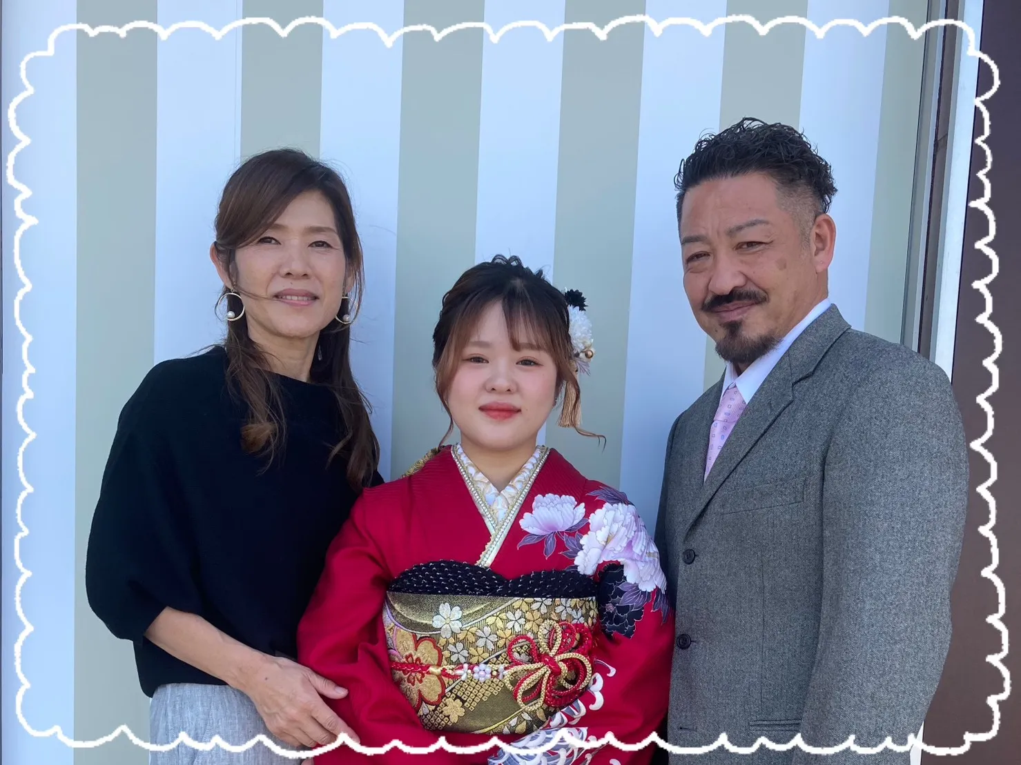 振袖レンタル　奈良　橿原　かわいい　おしゃれ　かわいい　かっこいい　イマドキ　赤
