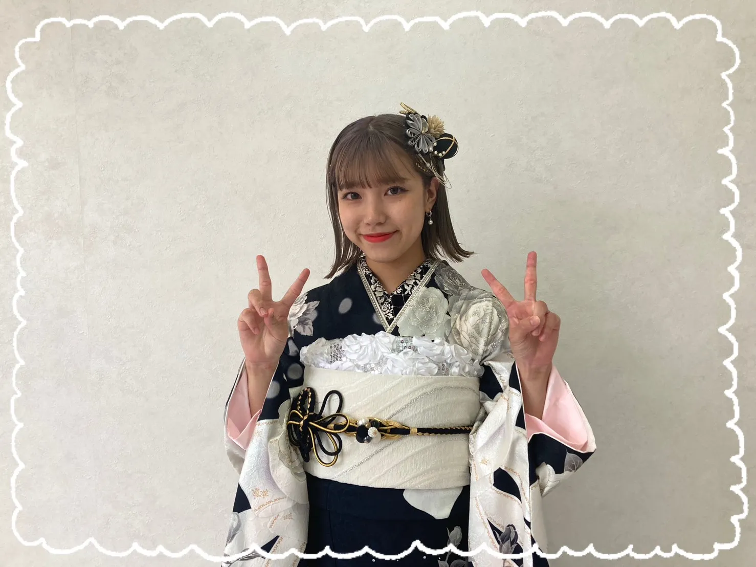 振袖　振袖レンタル　奈良　橿原　白　黒　リボン　かわいい　イマドキ　おしゃれ