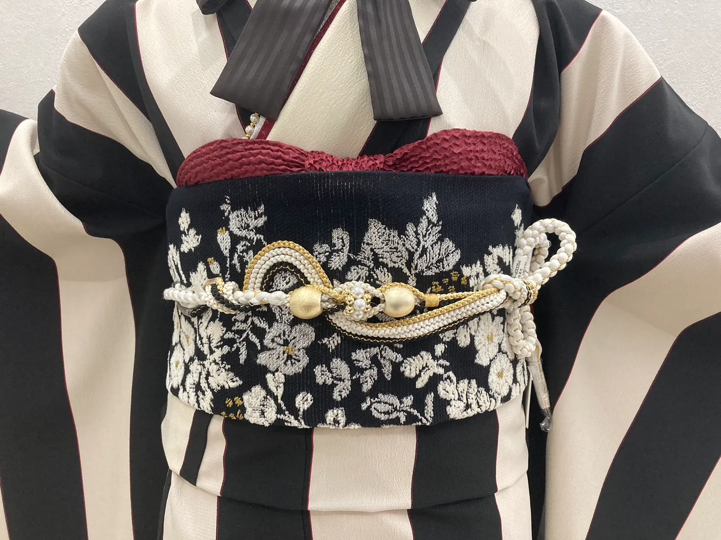 振袖レンタル　奈良　橿原　かわいい　おしゃれ　個性派　かわいい　かっこいい　イマドキ　レトロ