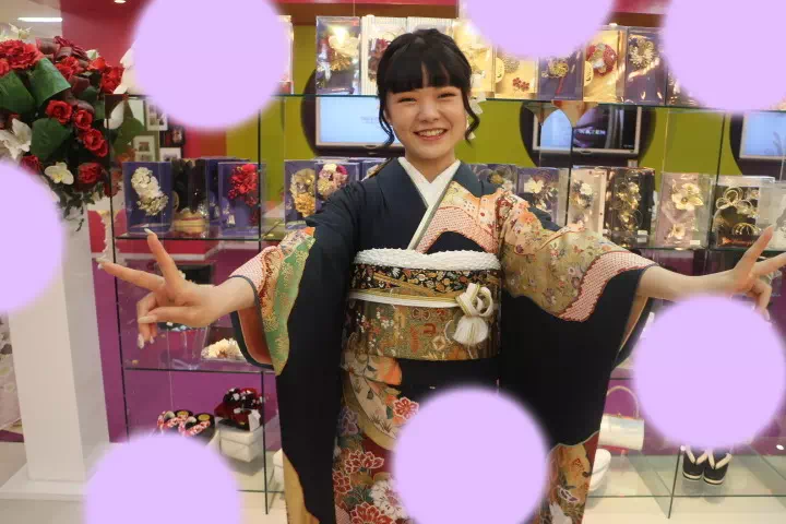 TAKAZEN神戸三宮店　前撮り撮影会　イマドキ　カワイイ　コディネート　振袖　レンタル　くすみ　派手　キラキラ　かわいい　おしゃれ　イマドキ　成人式　持込　ママ振　フォトプラン