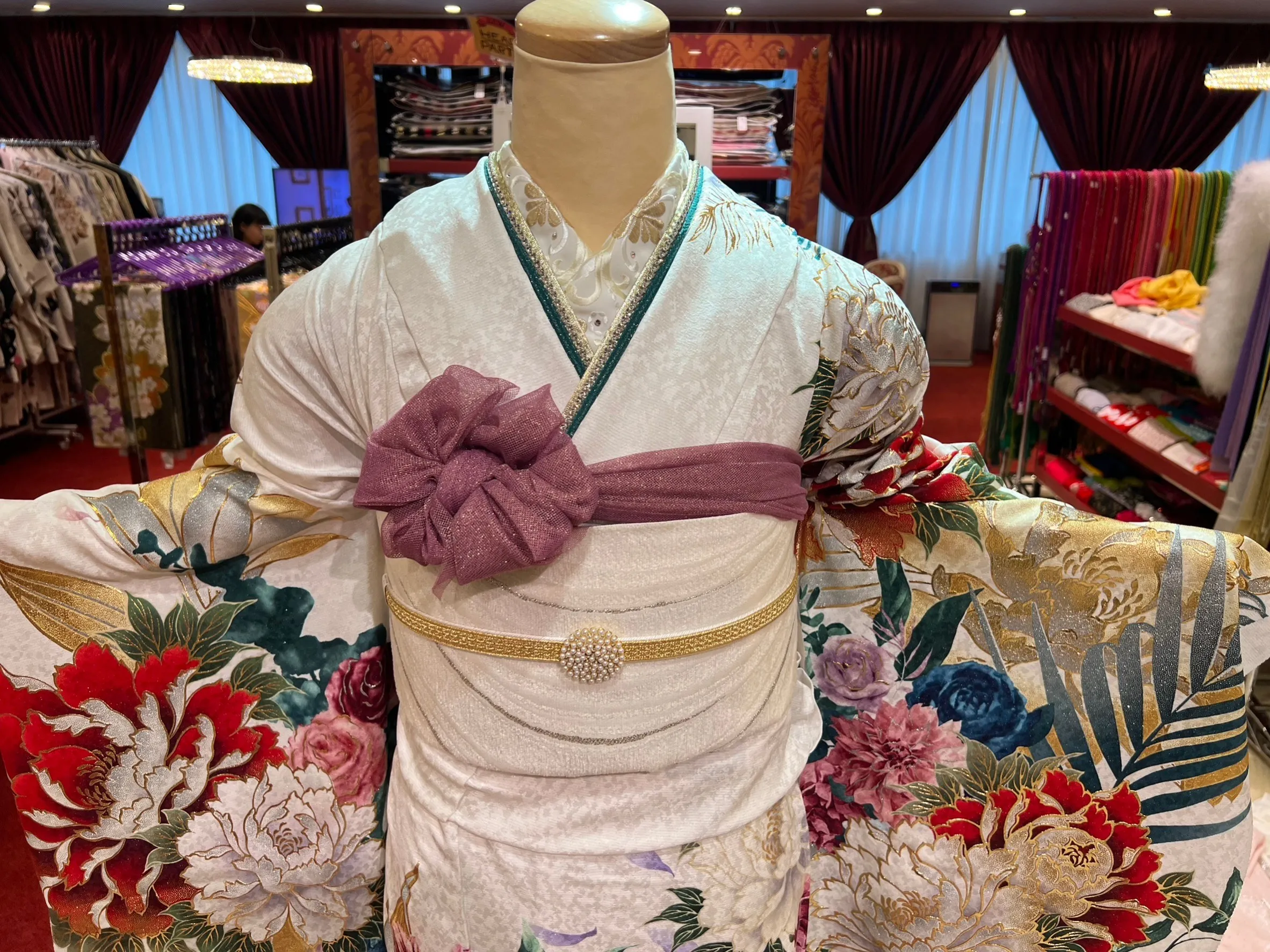 振袖　成人式　TAKAZEN