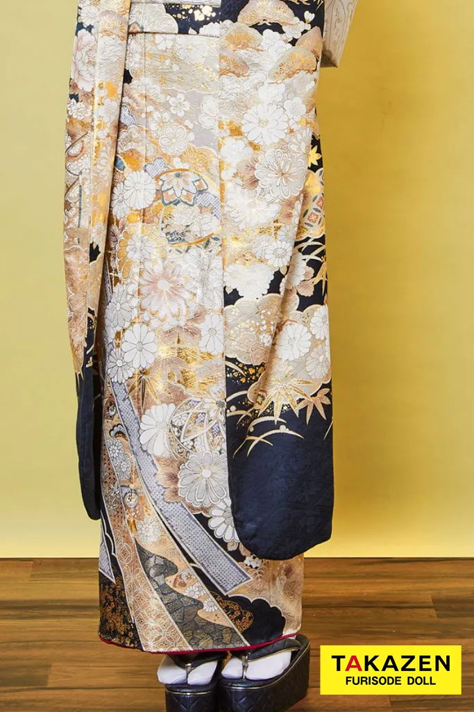 TAKAZENのレンタル振袖 正統派古典　白/ネイビー/紺色　菊柄/毬柄　柄多め　大人っぽい　豪華　桂由美プレミアム振袖【通販可】K861
