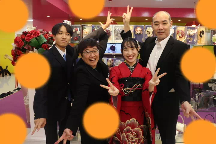TAKAZEN神戸店　 成人式　振袖　レンタル　赤　カッコイイ　前撮り撮影会　