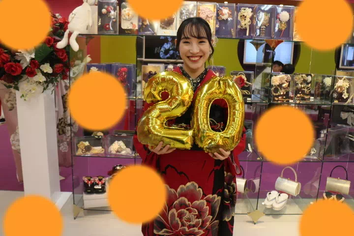 TAKAZEN神戸店　 成人式　振袖　レンタル　赤　カッコイイ　前撮り撮影会　