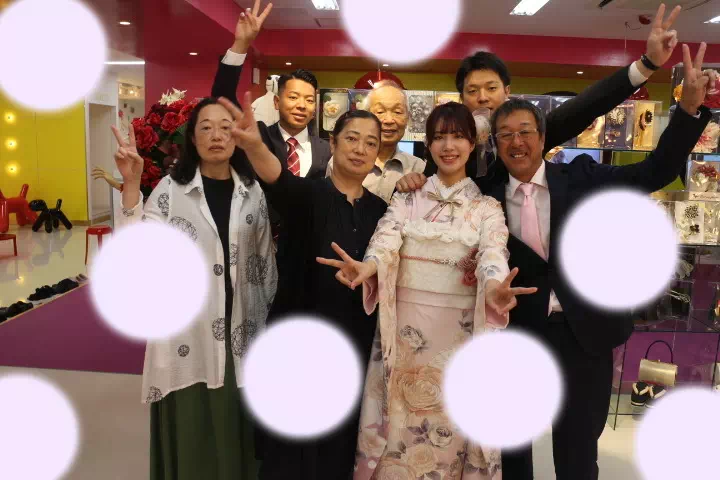 TAKAZEN神戸店　成人式　振袖　レンタル　イマドキ　キラキラ　ヘップバーン　ピンク　前撮り撮影会　
