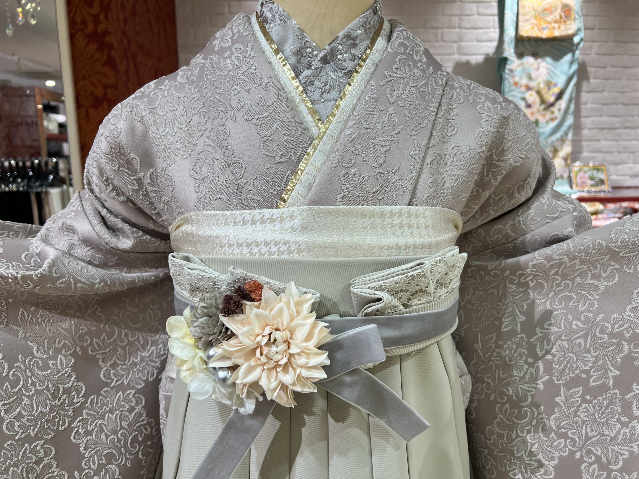 袴　2024 くすみ