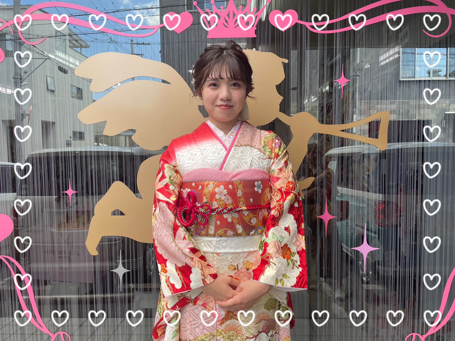 振袖　レンタル　奈良　おしゃれ　古典柄　かわいい　白　赤