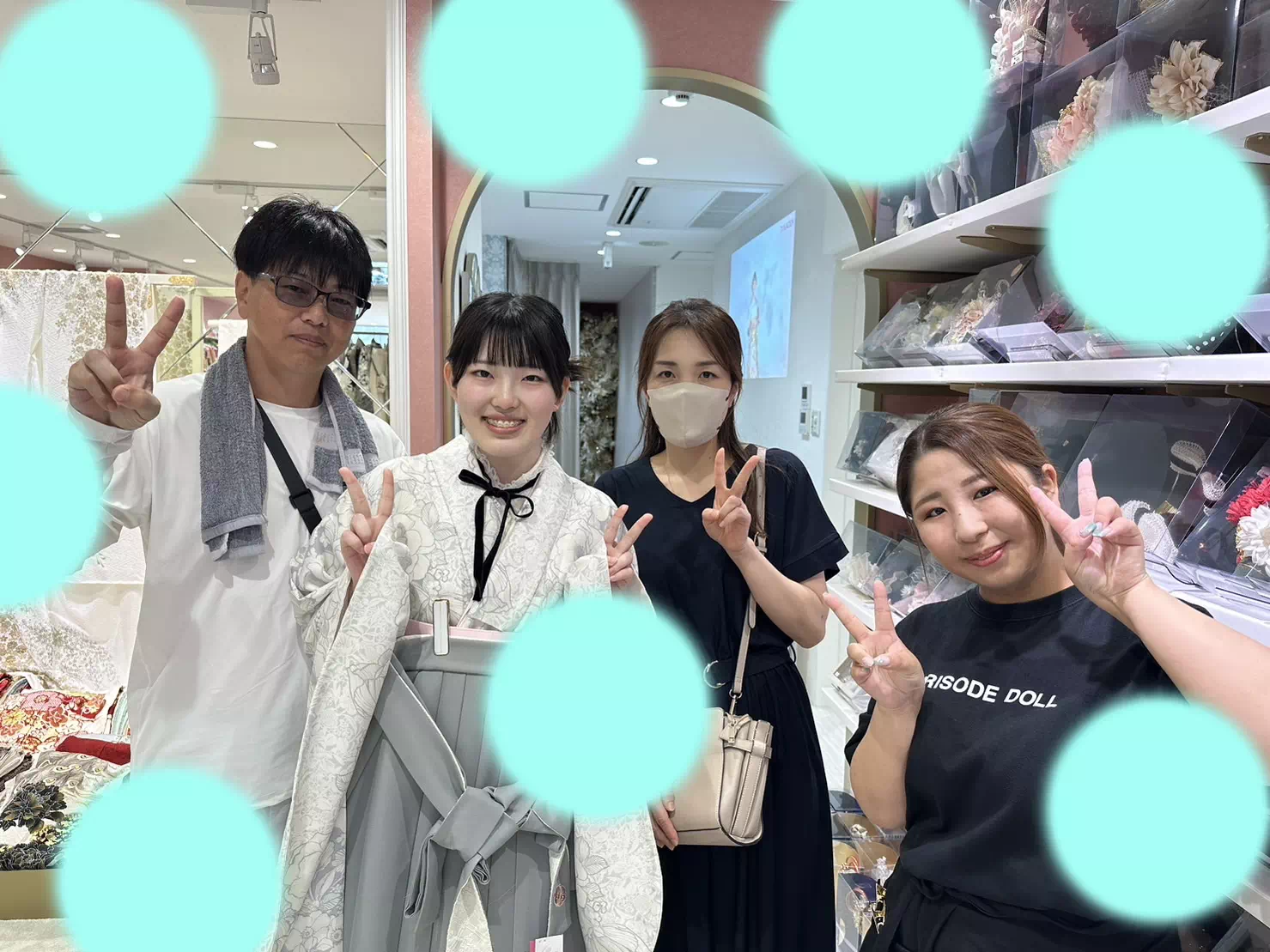 【TAKAZEN姫路店】♡15日　イマドキのくすみカラーの袴に首元にフリルとリボンを付けた可愛い袴の姫ちゃん♡