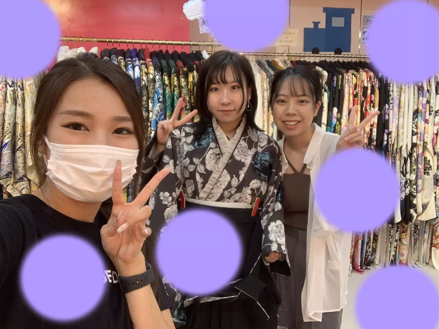 TAKAZEN神戸三宮店　バラ　黒　前撮り撮影会　イマドキ　カワイイ　コディネート　振袖　レンタル　くすみ　派手　キラキラ　かわいい　おしゃれ　イマドキ　成人式　