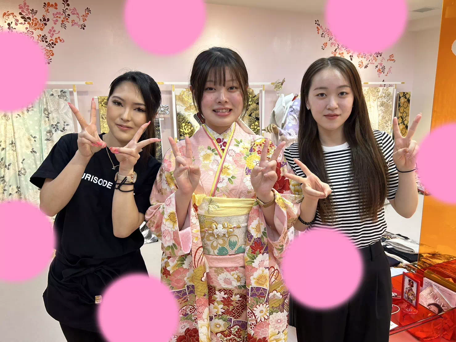 TAKAZEN神戸三宮店　前撮り撮影会　卒業式　袴　古典　イマドキ　カワイイ　コディネート　正統派古典　ピンク　古典柄