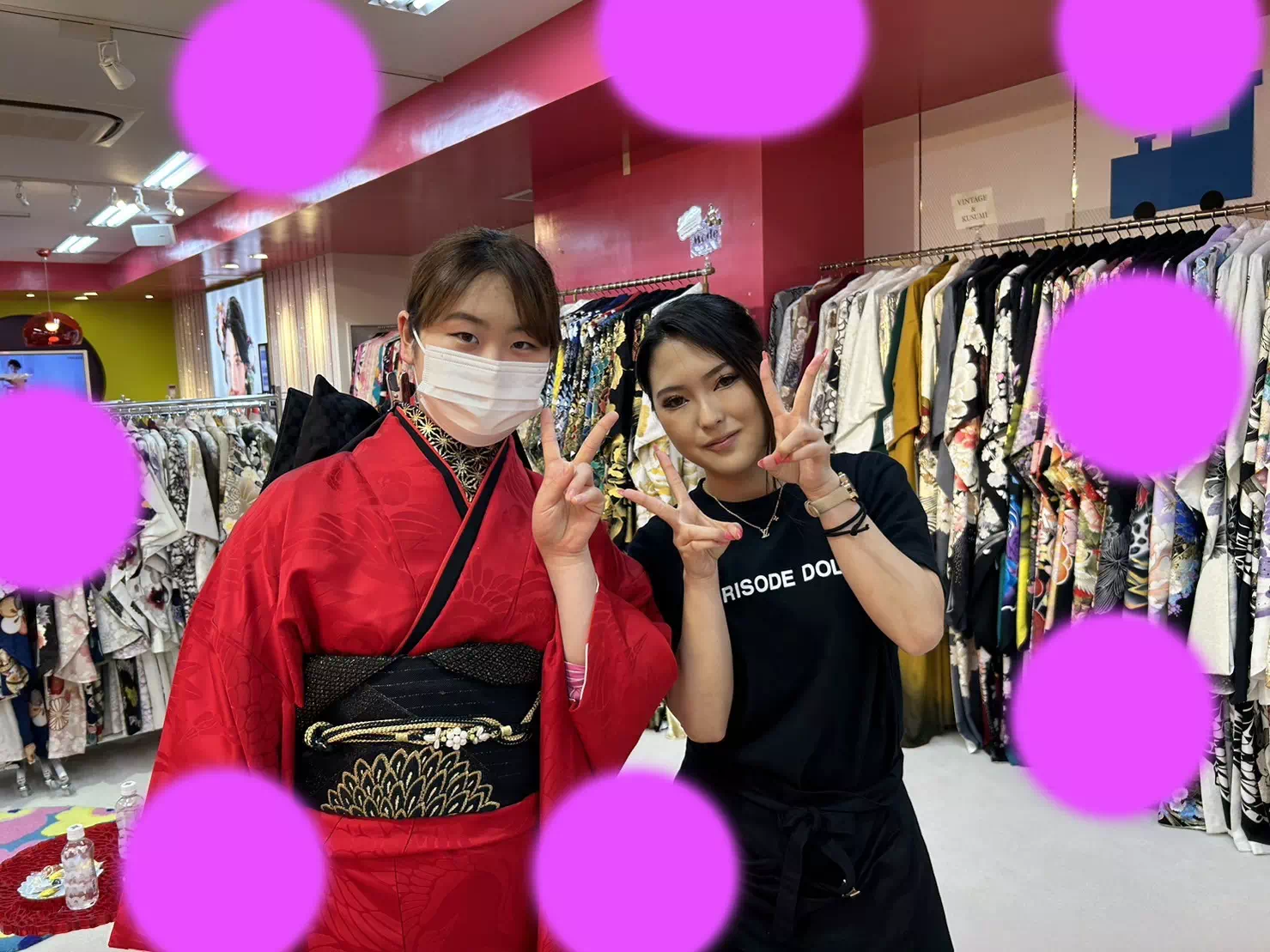 TAKAZEN神戸三宮店　前撮り撮影会　イマドキ　カワイイ　コディネート　振袖　レンタル　袴　赤　無地