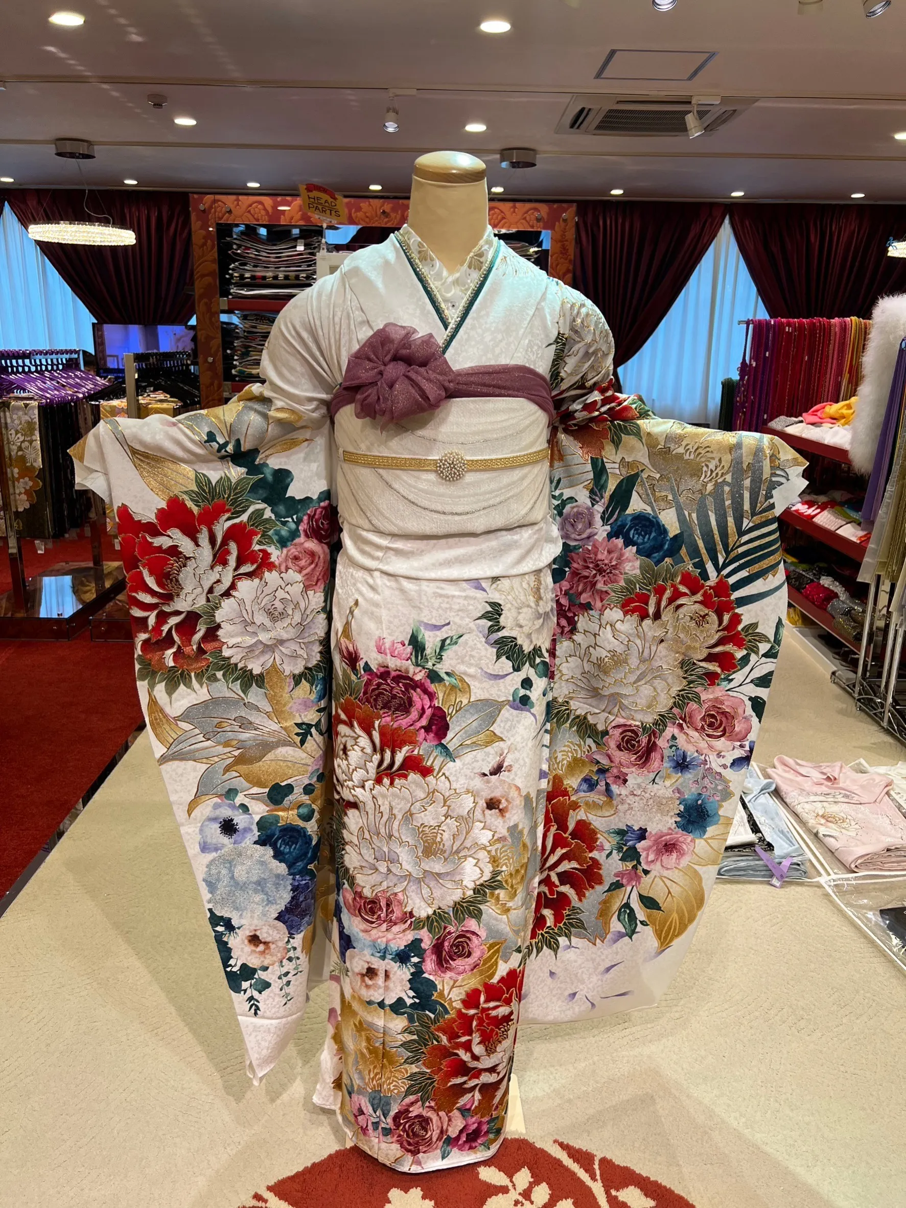 振袖　成人式　TAKAZEN
