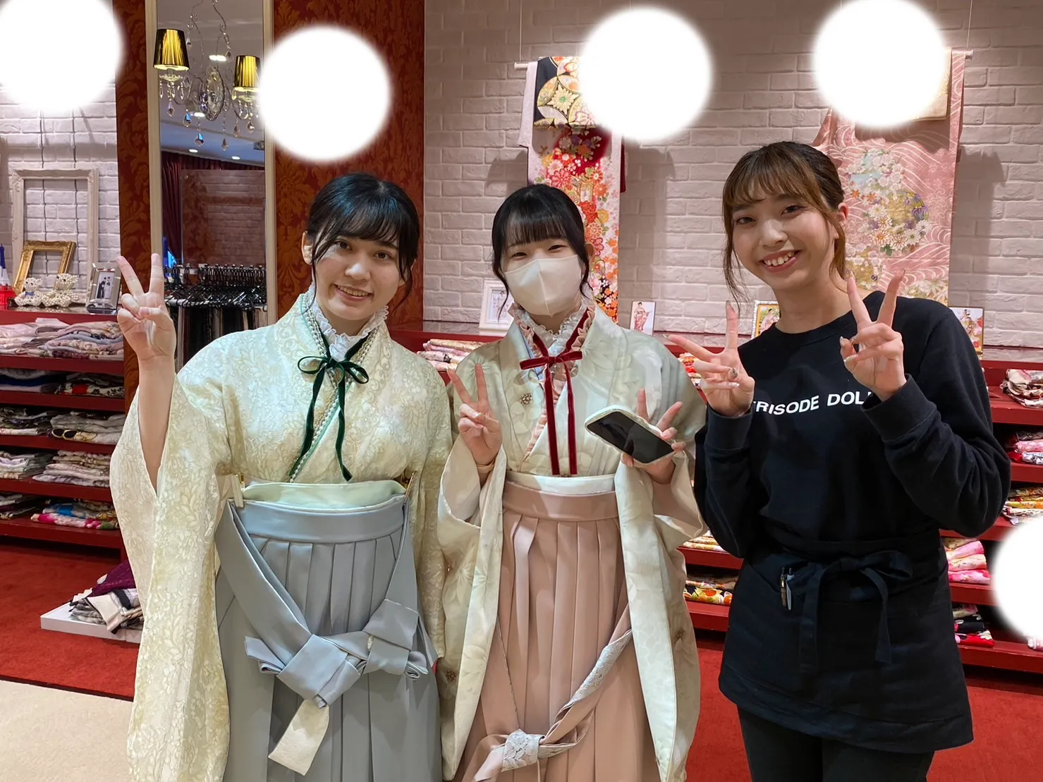 袴レンタル　イマドキ　くすみ　白　ブラウン