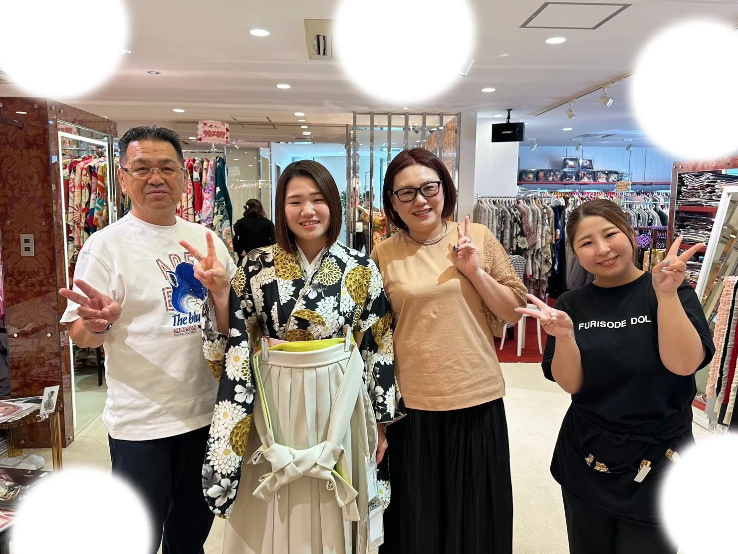 袴レンタル　イマドキ　くすみ　白　ブラウン