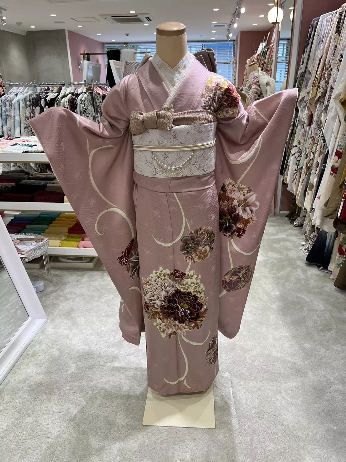 TAKAZEN姫路店　姫路市　成人式　卒業式　袴　振袖　イマドキ振袖　香音　