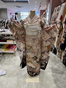 TAKAZEN姫路店　加古川市　高砂市　人気振袖　振袖レンタル　姫路市　成人式　卒業式　袴　振袖　イマドキ振袖　香音　