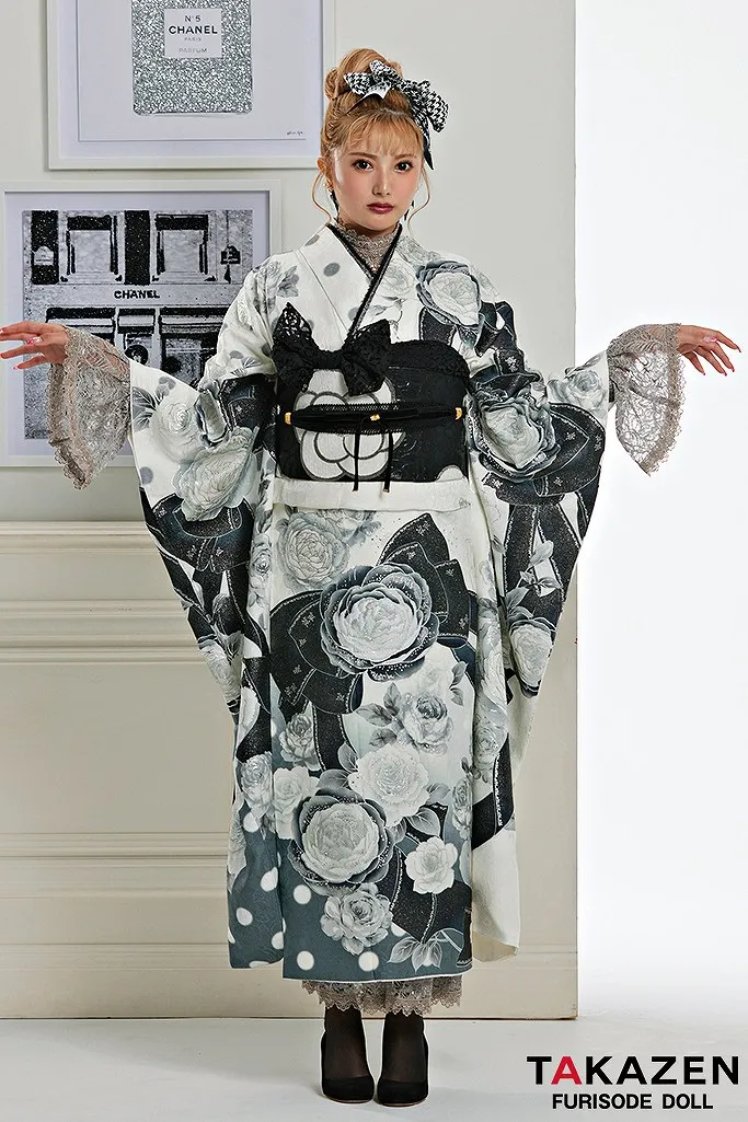成人式　レンタル　振袖　可愛い　今どき　淡い色　CHANEL　オリジナル　人と被らない　オシャレ　ブラック　黒
