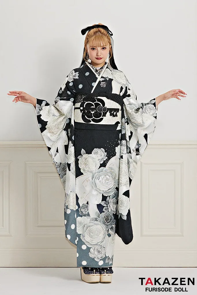 成人式　レンタル　振袖　可愛い　今どき　淡い色　CHANEL　オリジナル　人と被らない　オシャレ　ブラック　黒