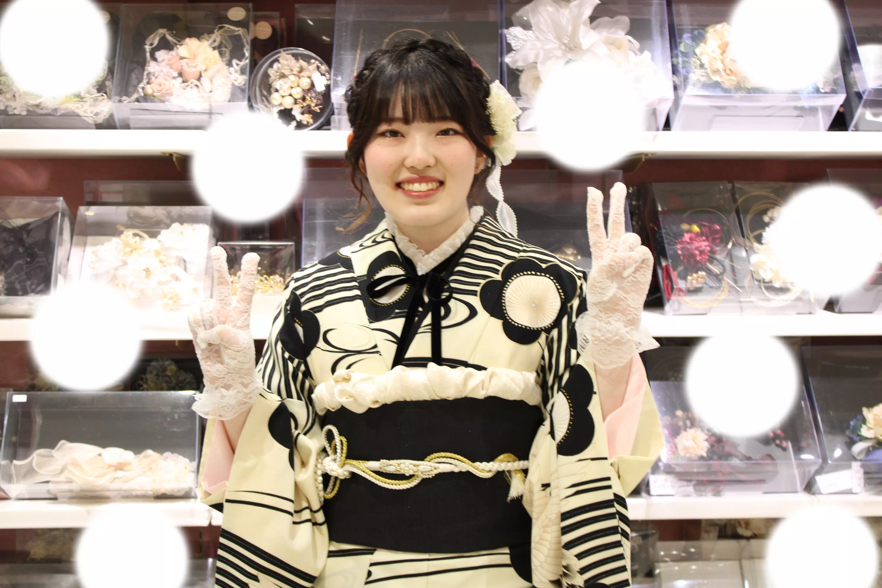 TAKAZEN姫路店　加古川市　高砂市　人気振袖　振袖レンタル　姫路市　成人式　卒業式　袴　振袖　イマドキ振袖　レトロ