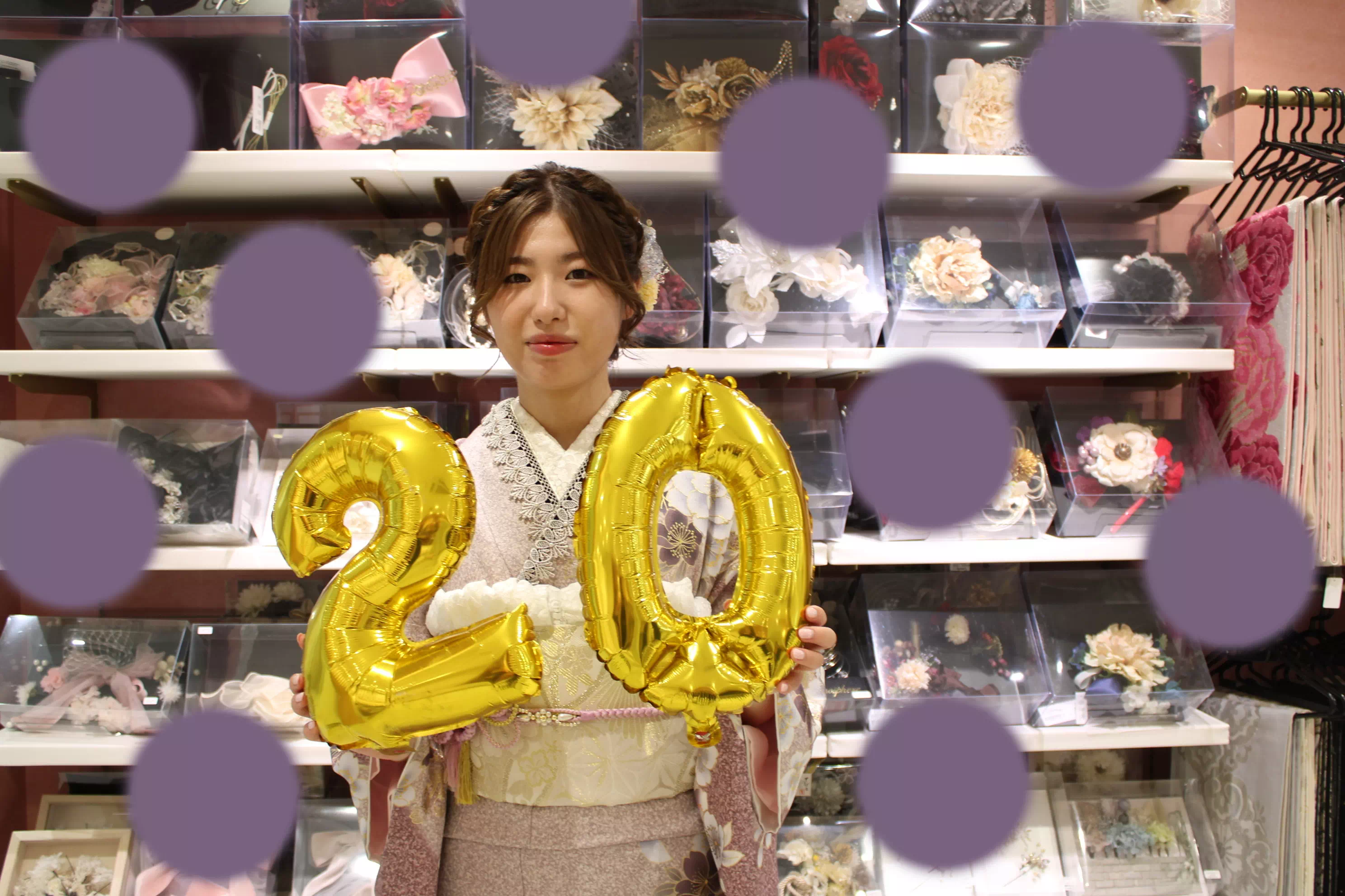 TAKAZEN姫路店　加古川市　高砂市　人気振袖　振袖レンタル　姫路市　成人式　卒業式　袴　振袖　イマドキ振袖　シンプル　大人っぽい
