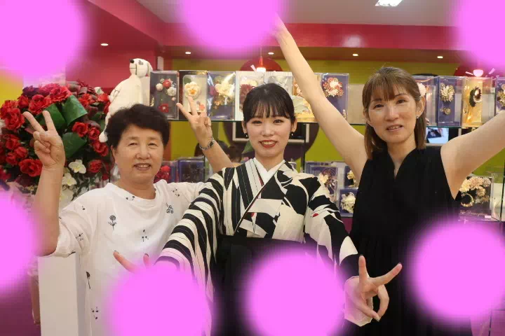 TAKAZEN神戸三宮店　前撮り撮影会　イマドキ　カワイイ　コディネート　振袖　レンタル　くすみ　派手　キラキラ　かわいい　おしゃれ　イマドキ　成人式