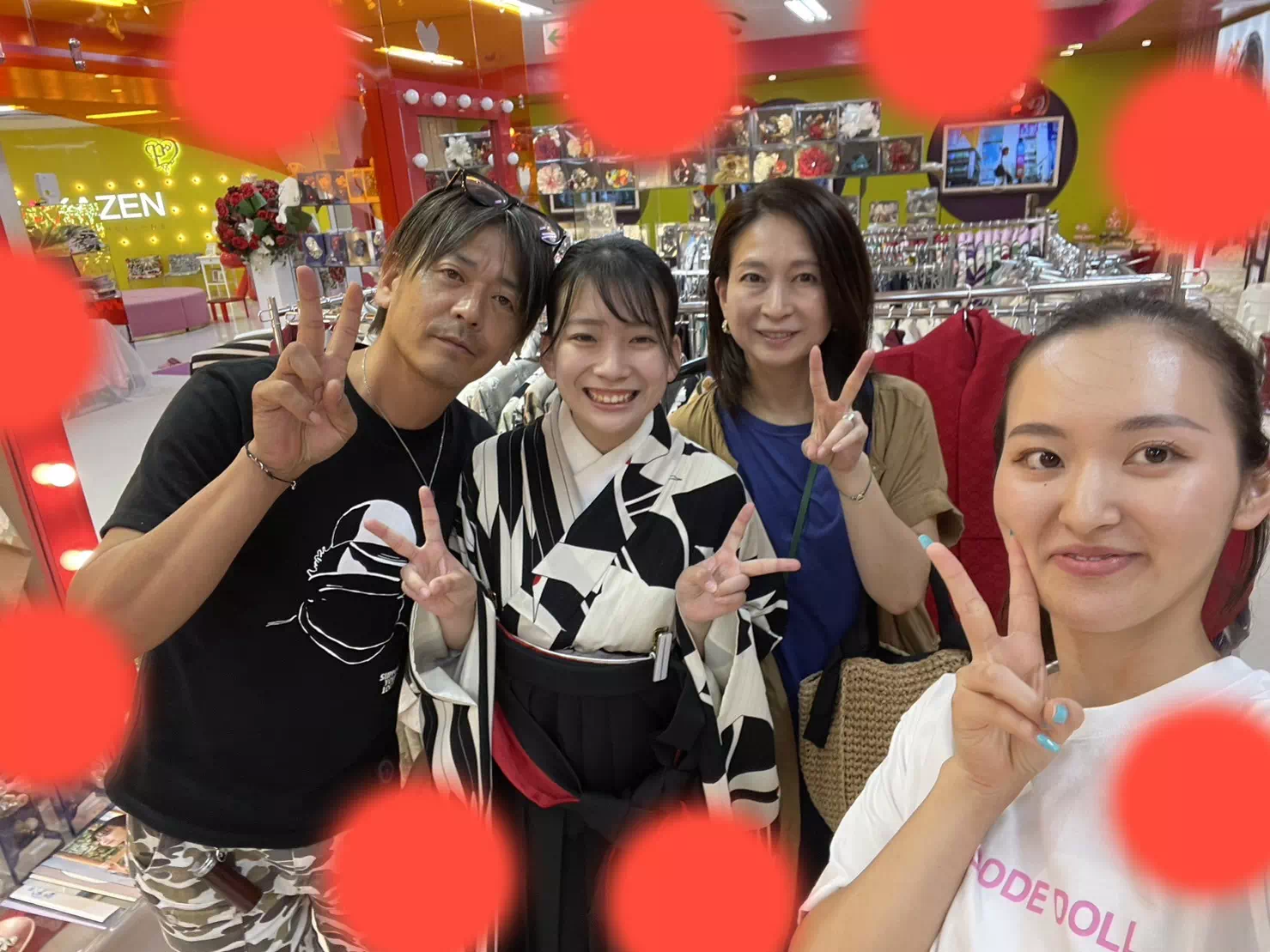 TAKAZEN神戸三宮店　前撮り撮影会　イマドキ　カワイイ　コディネート　振袖　レンタル　くすみ　派手　キラキラ　かわいい　おしゃれ　イマドキ　成人式