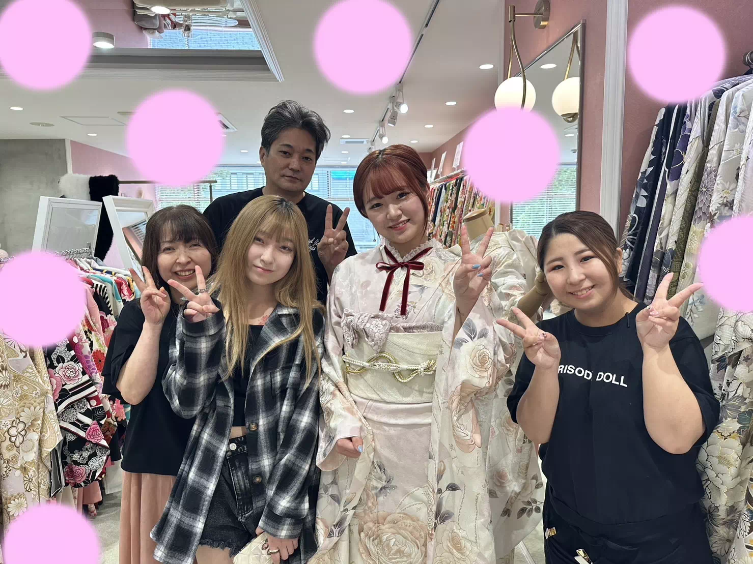 【TAKAZEN姫路店】♡18日　大人気なヘップバーン　シリーズ！ピンク×キラキラが可愛い！明石市2024年成人のお振袖姫ちゃんのご紹介　♡