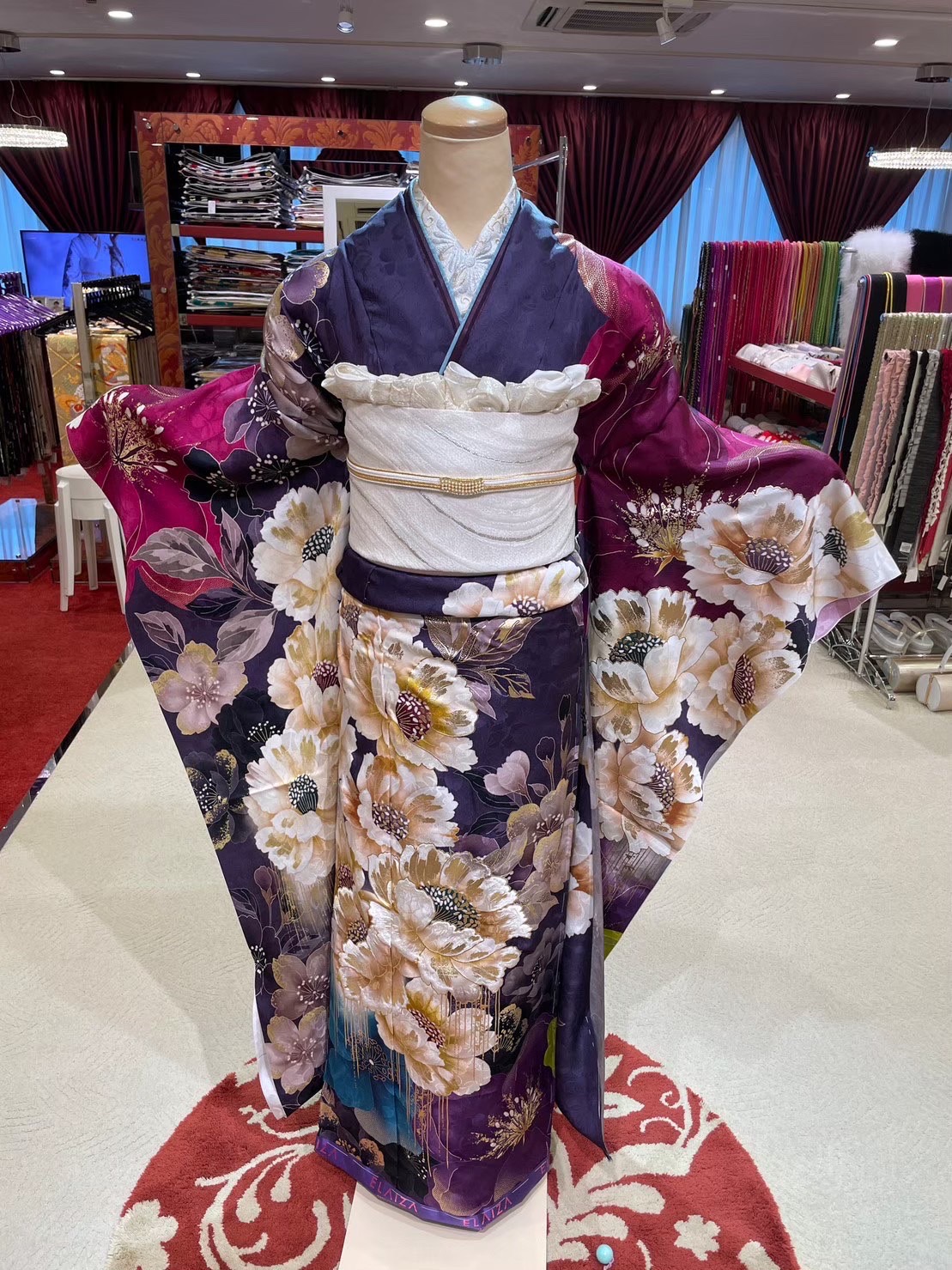 振袖　レンタル　池田エライザ　紫