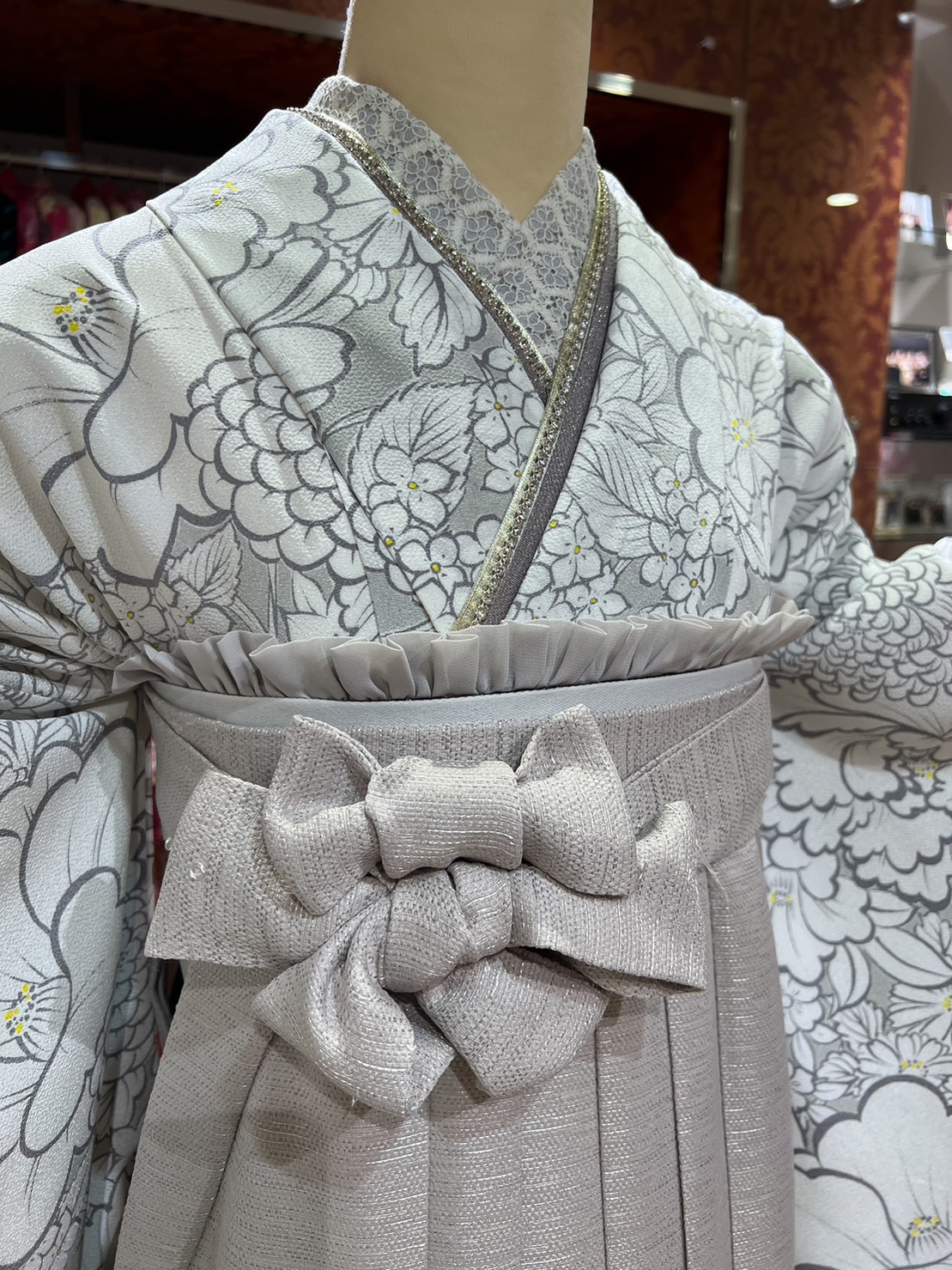袴レンタル　くすみ　キラキラ　かわいい