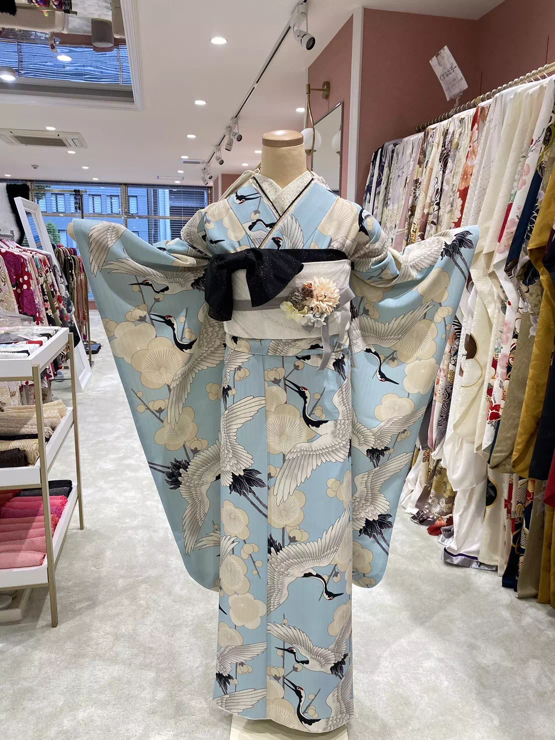 TAKAZEN姫路店　加古川市　高砂市　人気振袖　振袖レンタル　姫路市　成人式　卒業式　袴　振袖　イマドキ振袖　レトロ　おしゃれ　個性的