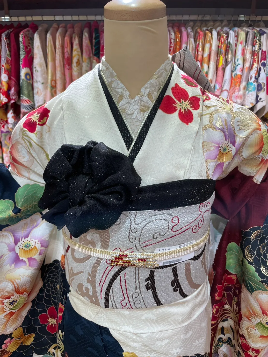成人式　ニコル　振袖　イマドキ