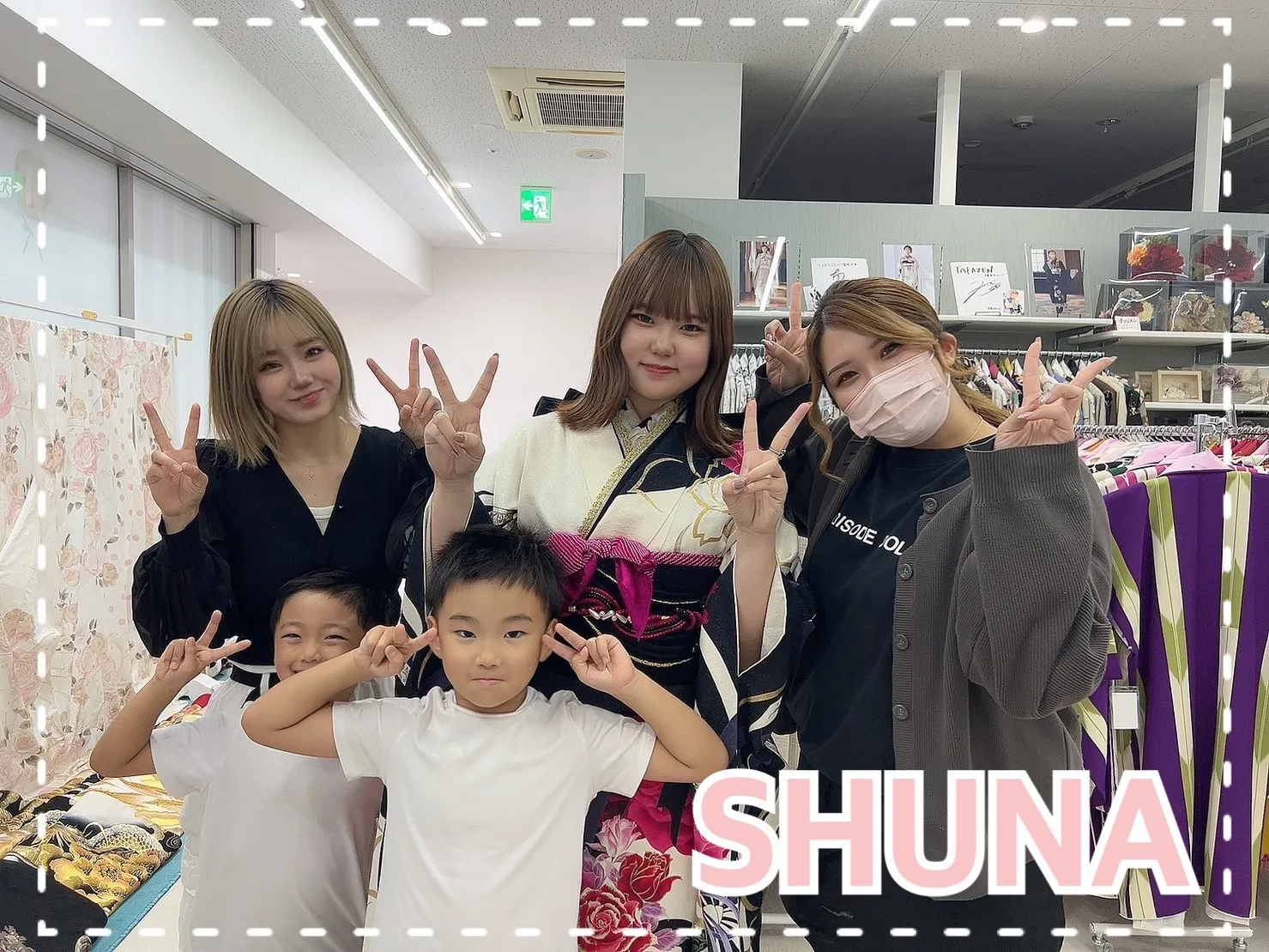 【TAKAZEN橿原店】２日♡2025年成人のモード系で大きなバラが可愛い女の子らしさのあるお振袖の姫ちゃん♡