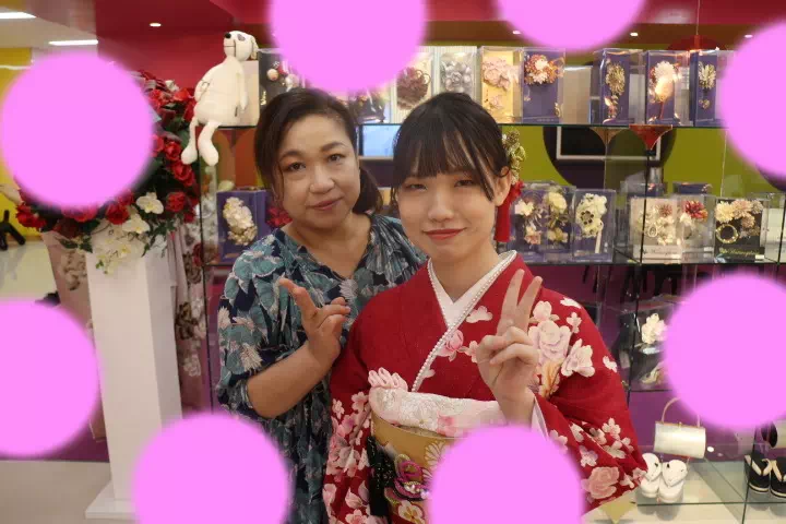 TAKAZEN神戸三宮店　前撮り撮影会　イマドキ　カワイイ　コディネート　振袖　レンタル　袴　　フォトプラン　ピンク　洋柄　バラ
