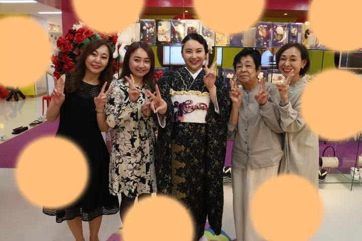 TAKAZEN神戸三宮店　前撮り撮影会　イマドキ　カワイイ　コディネート　振袖　レンタル　袴　　黒　レース　ヴィンテージ