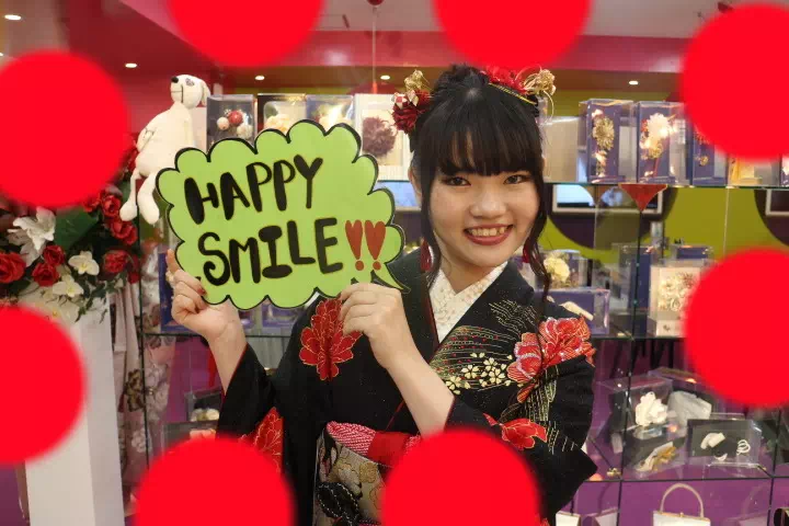 TAKAZEN神戸三宮店　前撮り撮影会　イマドキ　カワイイ　コディネート　振袖　レンタル　袴　黒　赤　カッコイイ　シンプル