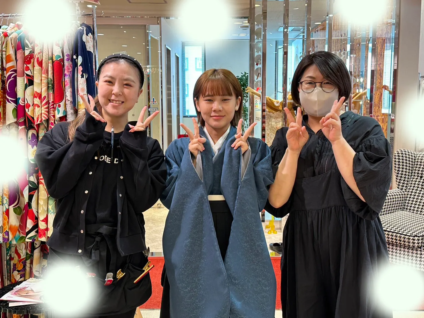 振袖レンタル　袴レンタル　成人式　前撮り　梅田　袴　くすみカラー　かわいい　イマドキ　淡色　古典　タカゼン　撮影　ヘップバーン　くすみカラー　オシャレ　かわいい