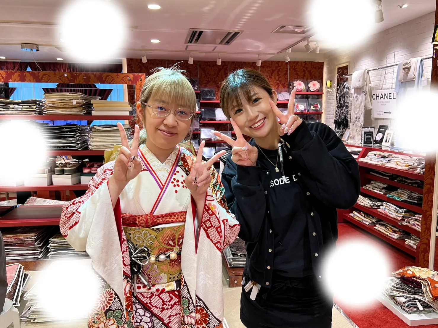 【TAKAZEN大阪梅田本店】♡22日　正統派古典の白×赤色でおしゃれなお振袖姫ちゃん♡