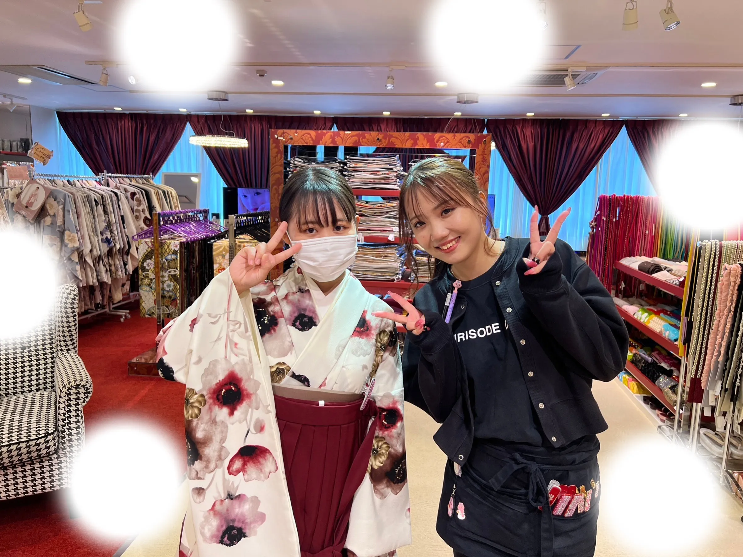 袴　振袖　レンタル　大阪　梅田　安い　かわいい　イマドキ　くすみカラー　レース　オシャレ　派手　被らない　個性的　シンプル