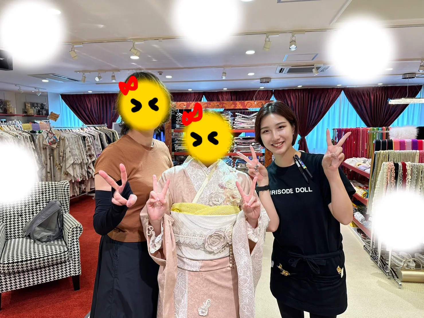 成人式　前撮り　梅田　袴　くすみカラー　かわいい　イマドキ　淡色　古典　タカゼン　撮影　レース　立体花